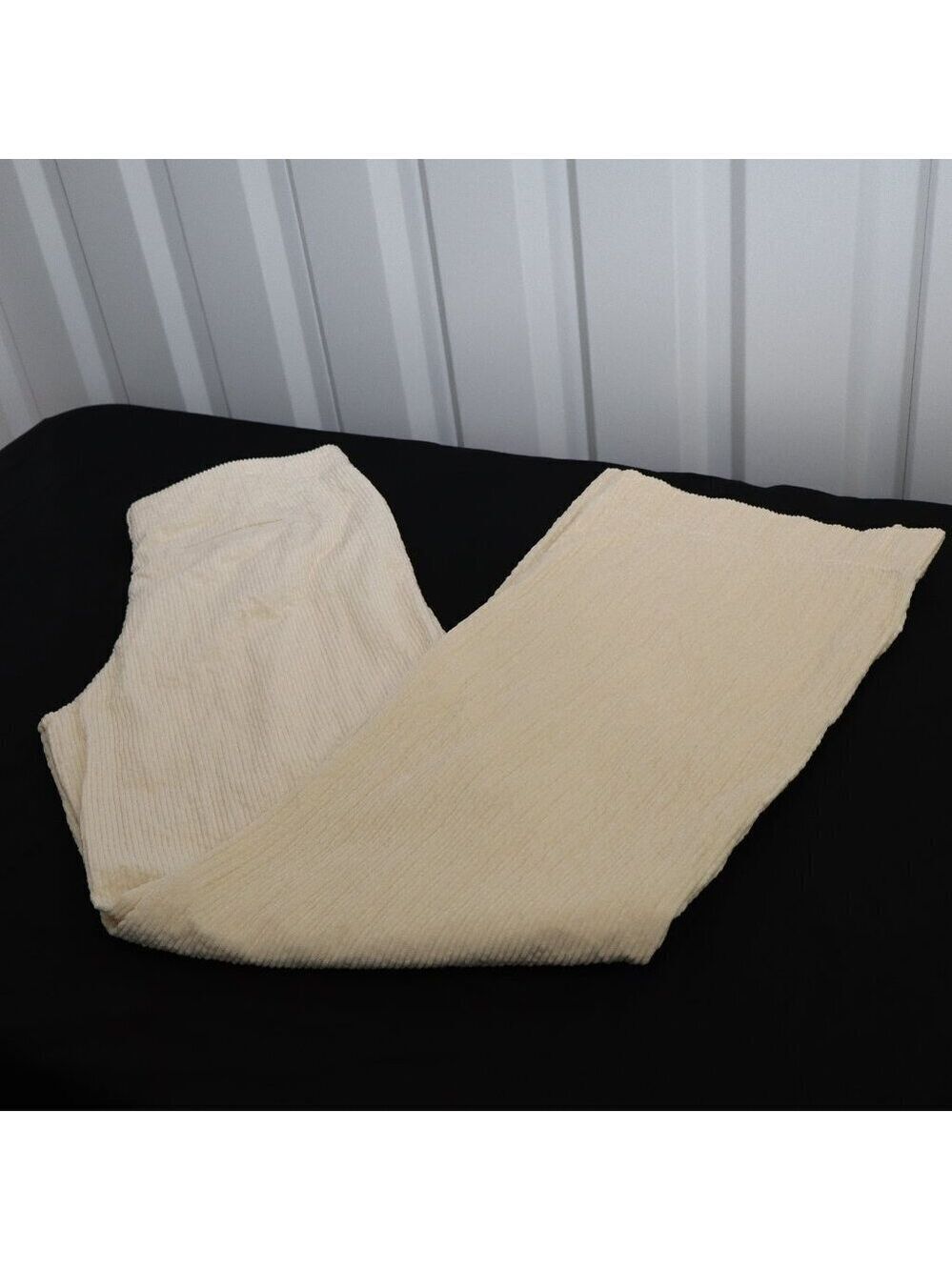 by Anthropologie Women's Wide Leg Corduroy Pants Size 12T Tall Cream Soft NWT